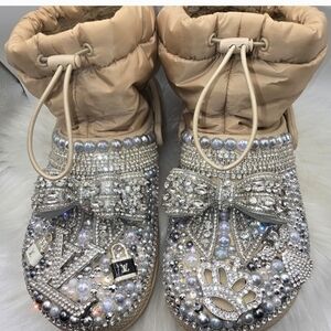 CROCS Beige Embellished Mules